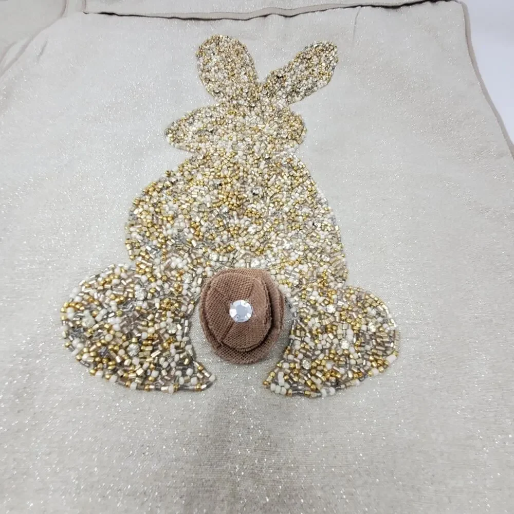 Cynthia Rowley Large  shimmer beaded Easter Bunny Theme 16.5